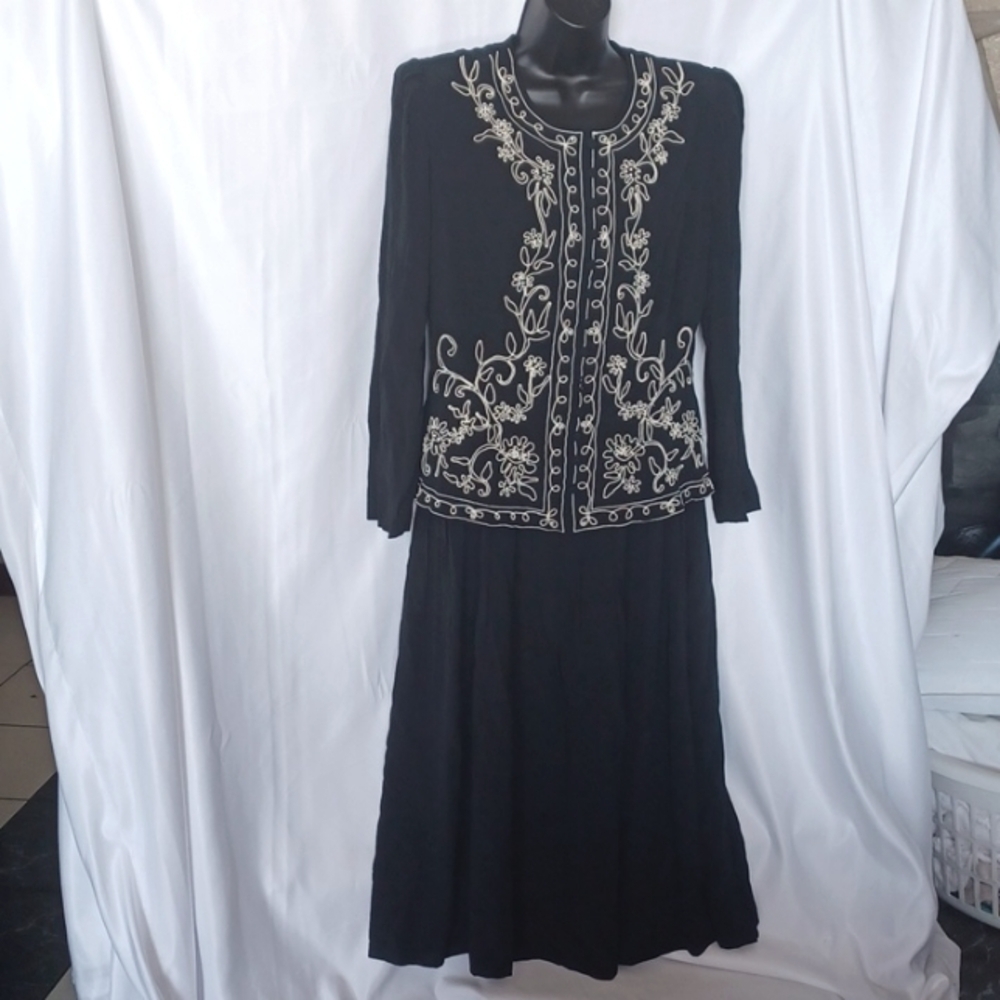 Vintage Karin Stevens Career Dress, black with white/cream embroidery,  sz 12